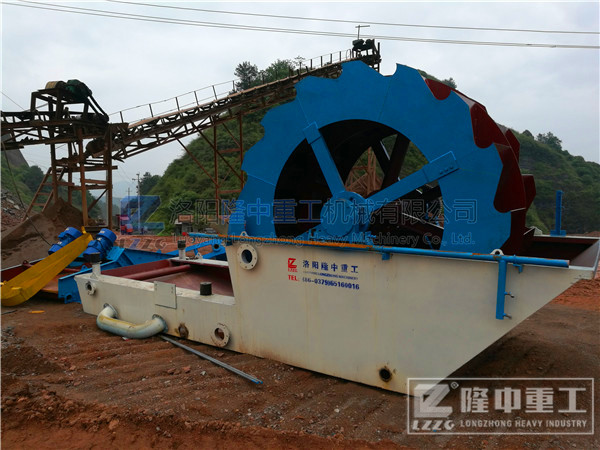 維護(hù)輪斗洗砂機(jī)應(yīng)該做哪些方面的工作？